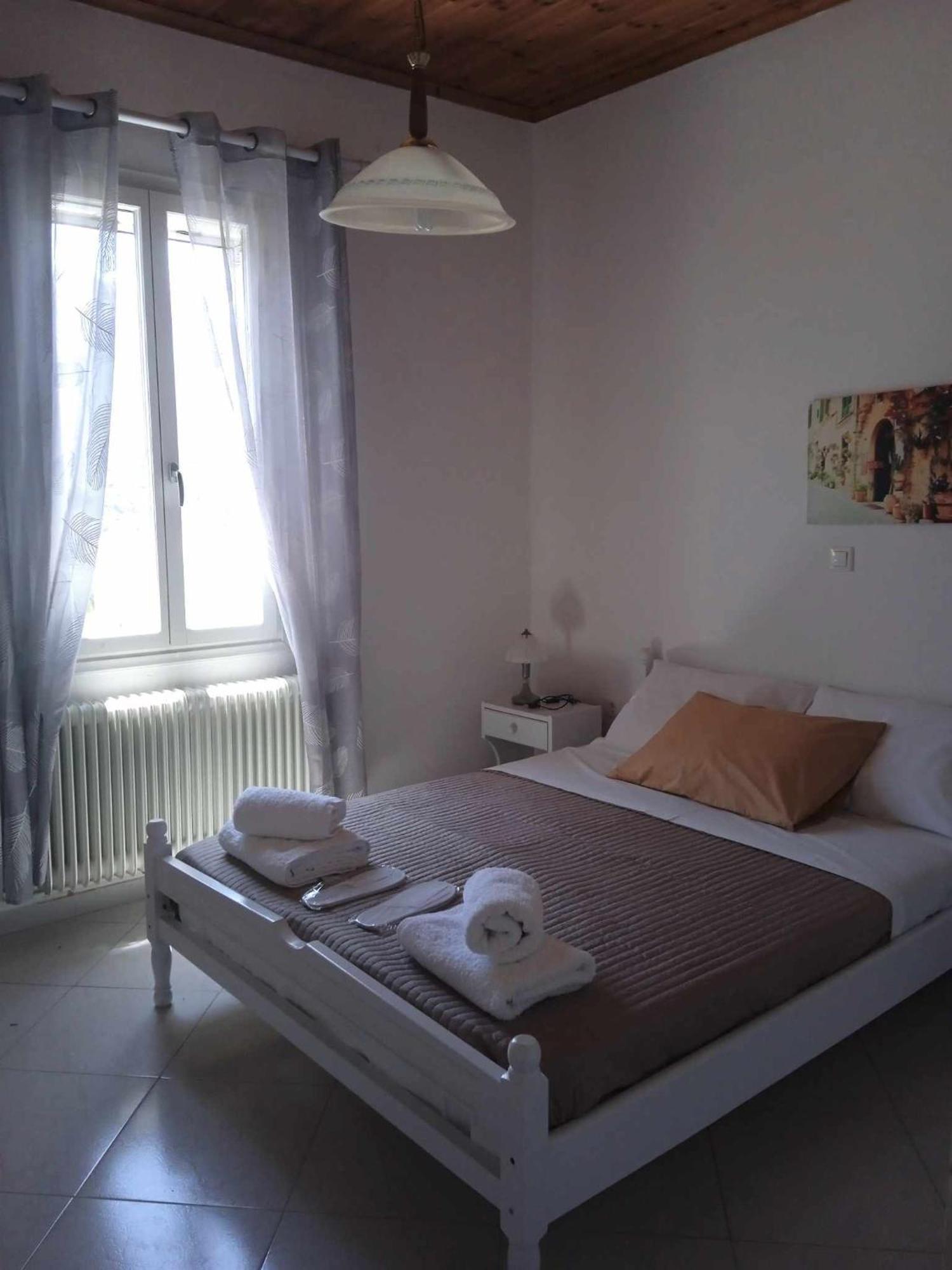 Andros Lighthouse Apartments Mesaria  Eksteriør bilde